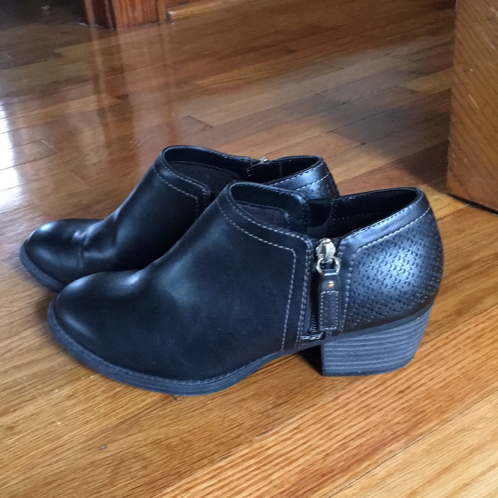 Dr. Scholls black dress shoes
